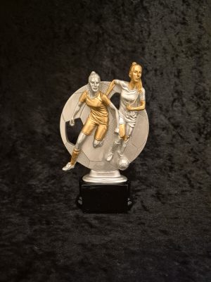 Fotball statuett jente 16cm